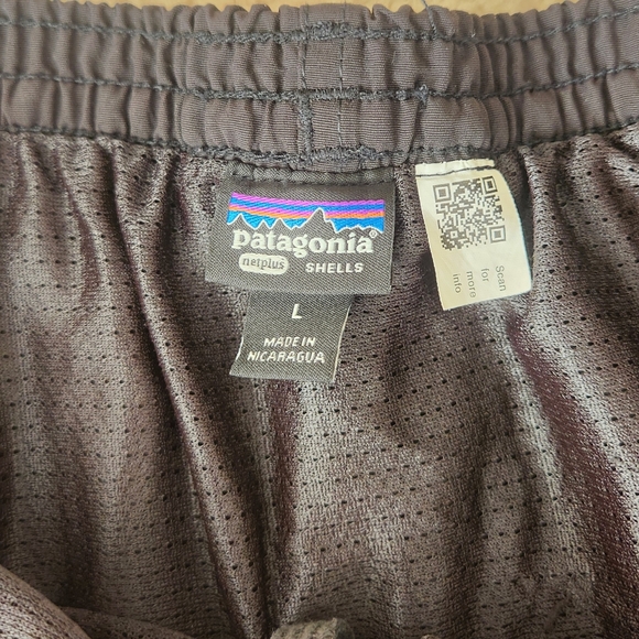 Patagonia Mens Black Baggies 7" Long Shorts Lrg Nylon Quick Dry Outdoor Swim - Picture 6 of 6
